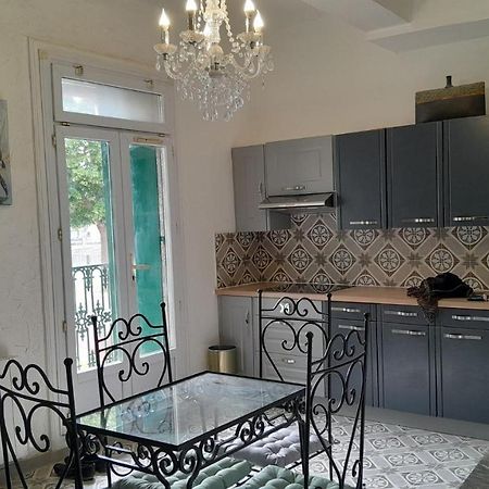 Appartement Authentique Au Bord Du Fleuve Herault Agde Esterno foto